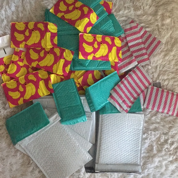 80 Unique Designs Bubble Envelopes - Picture 2 of 3